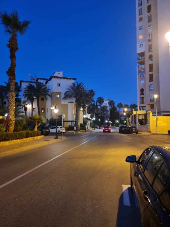 Apartamento De Don Huberto, Los Locos Torrevieja Exterior foto